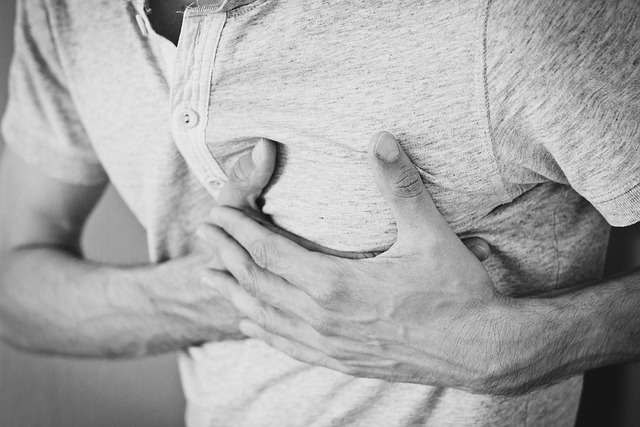 mesothelioma chest pain